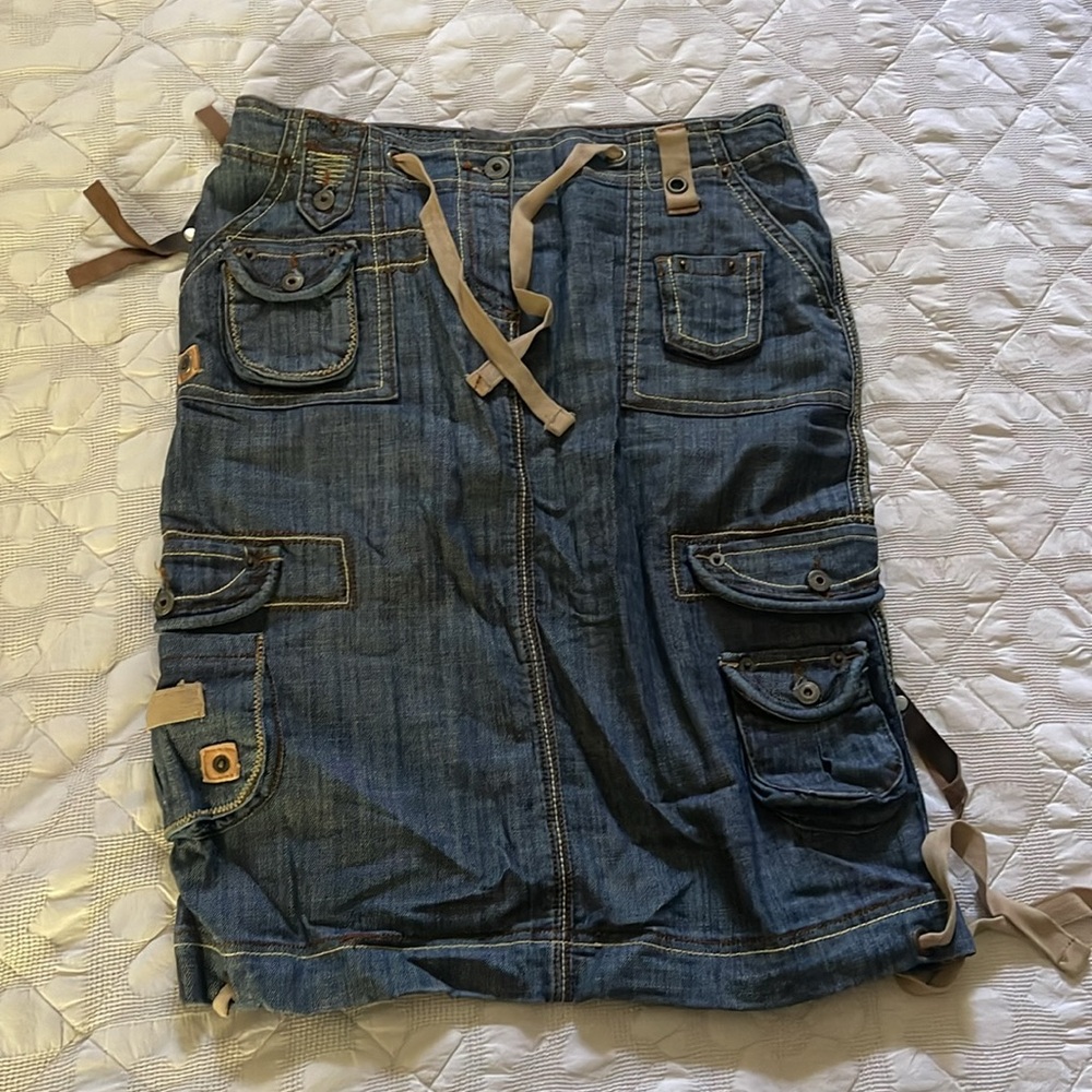 Rare denim dark jean midi skirt lots of pockets